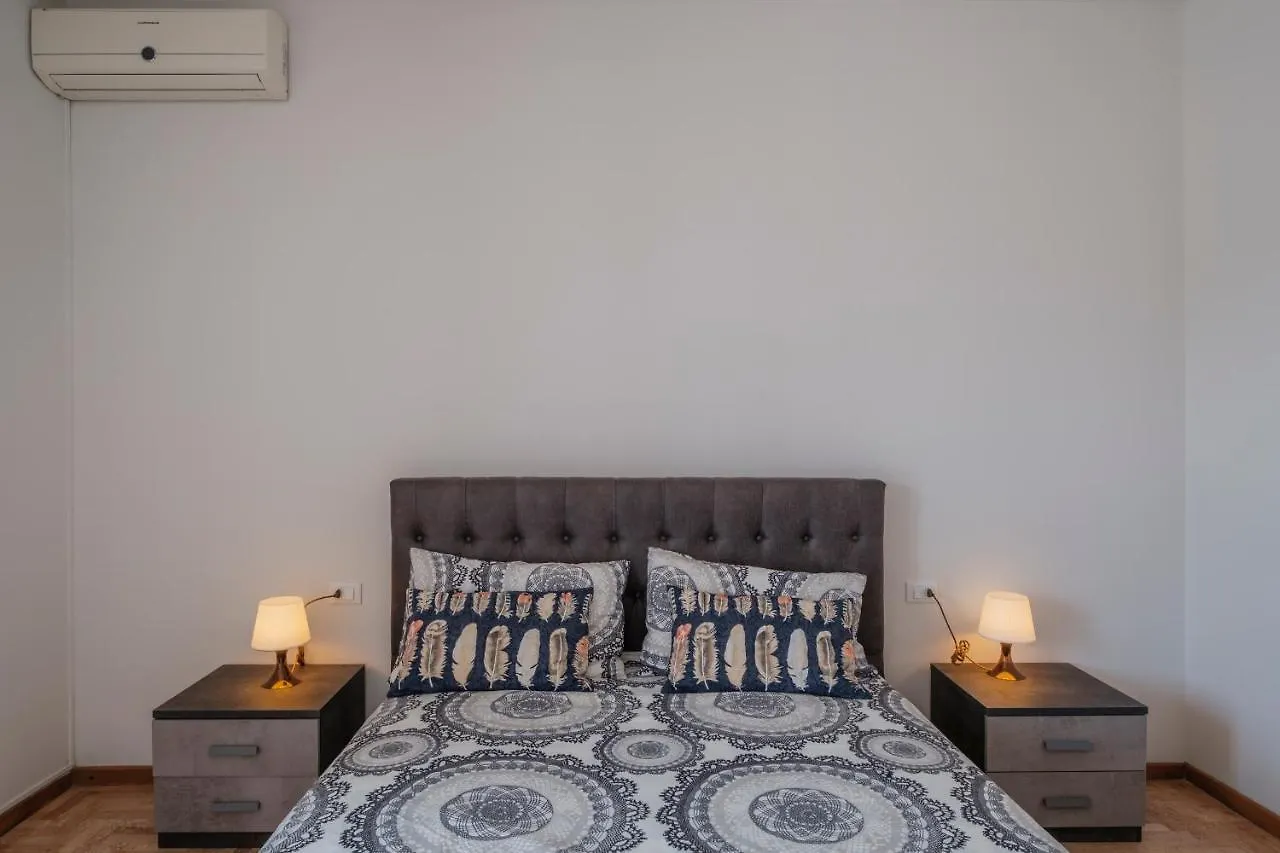 Casa Rosy Sirmione - Appartamento Con Terrazza A 2 Passi Dal Lago Apartment