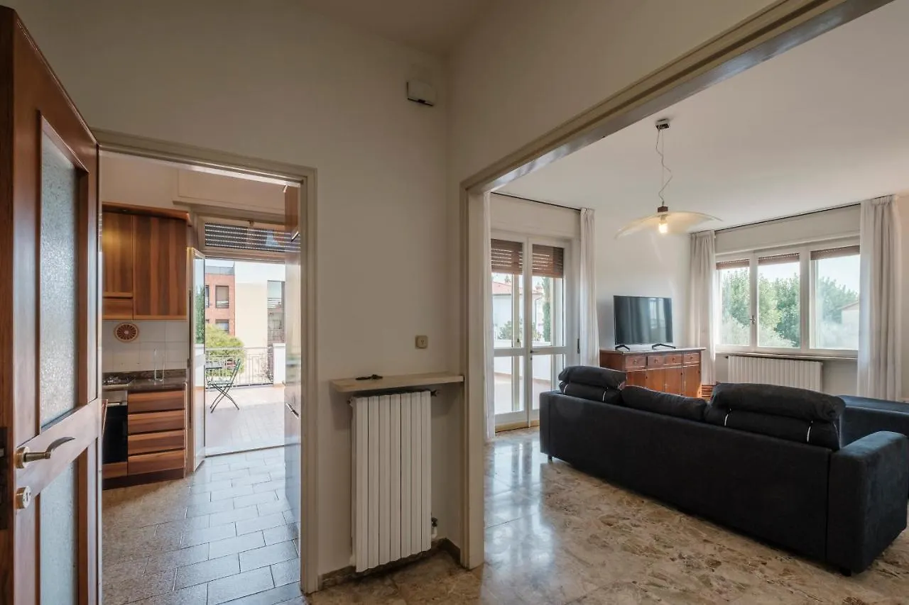 Casa Rosy Sirmione - Appartamento Con Terrazza A 2 Passi Dal Lago 0*,  Italien