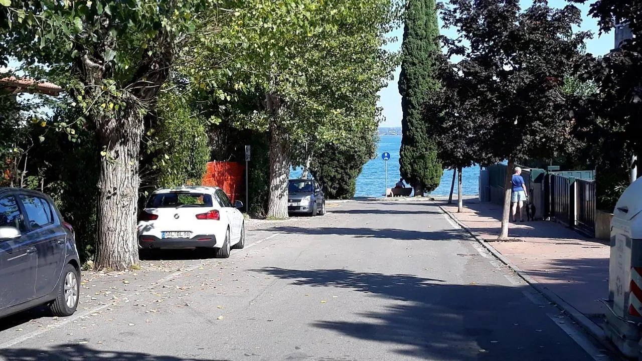 Apartment Casa Rosy Sirmione - Appartamento Con Terrazza A 2 Passi Dal Lago